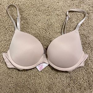 4 for $10! PINK Nude Wear Everywhere Push-up bra